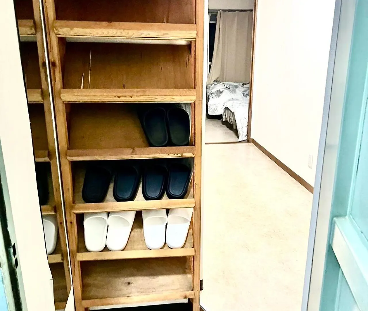 Shinjuku West Waseda House Metro 2Mins Apartment Tokyo 0*,  Japan